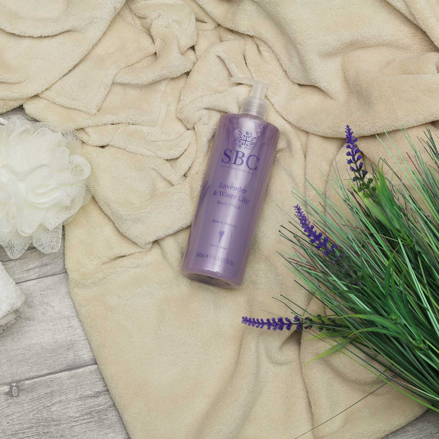 Lavender & Water Lily Body Wash - Image 2