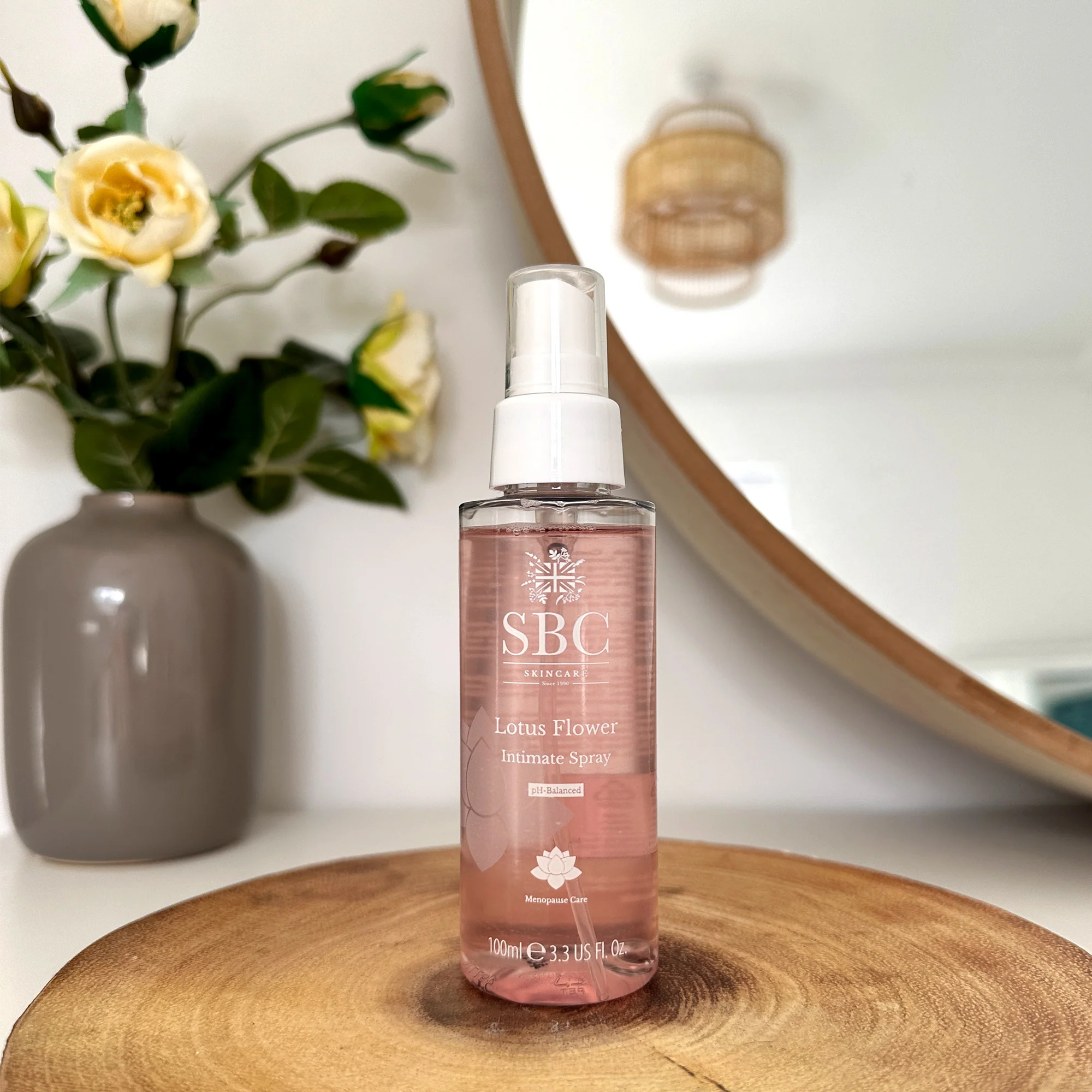 Lotus Flower Intimate Spray - Image 2
