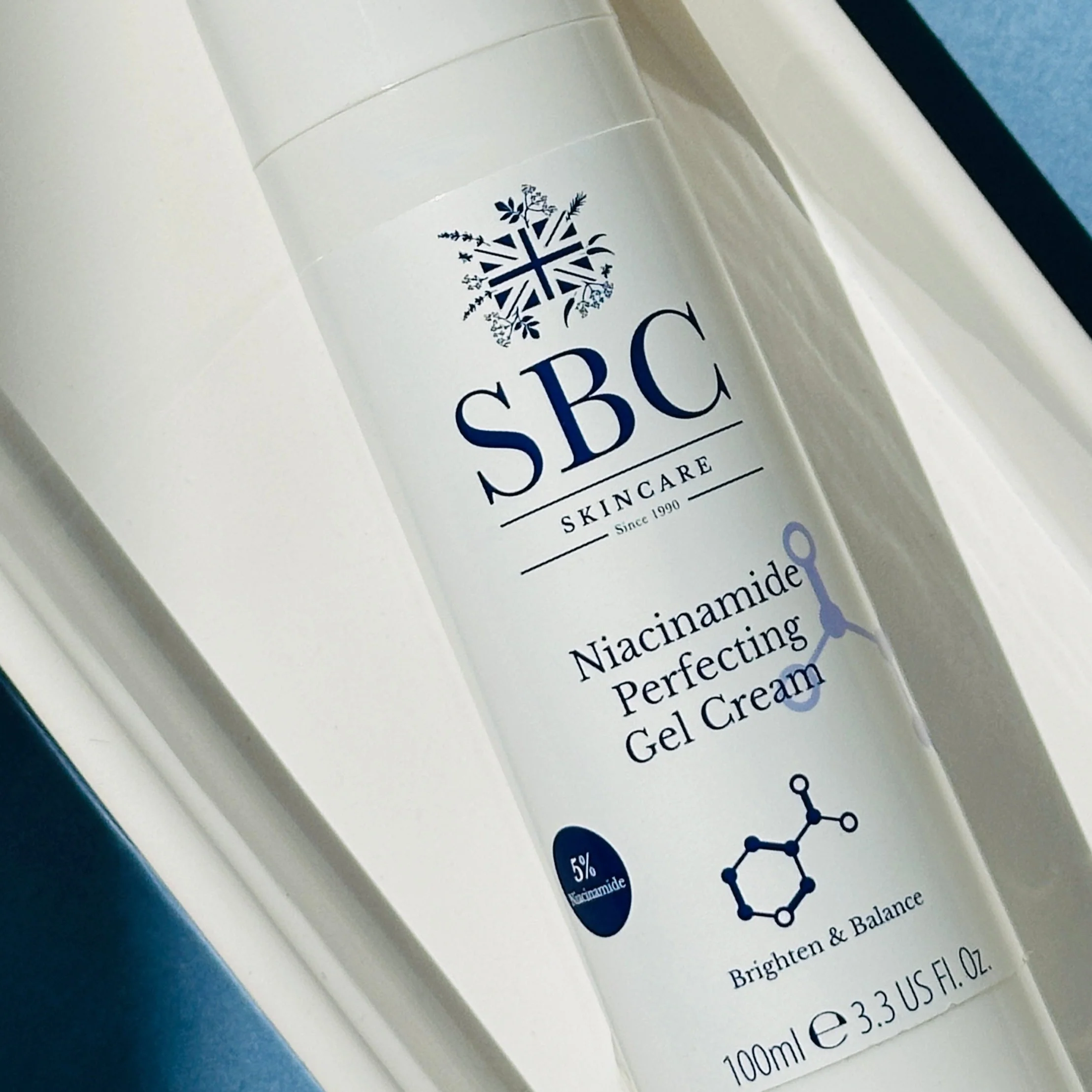 Niacinamide Perfecting Gel Cream - Image 3